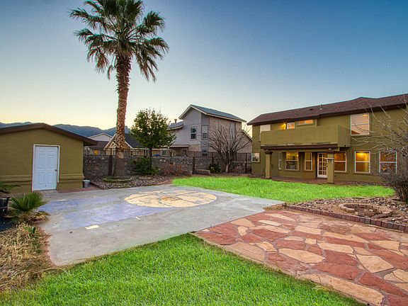 5th image of 4520 Loma Linda Cir