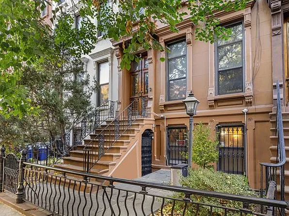 228 Jefferson Ave, Brooklyn, NY 11216