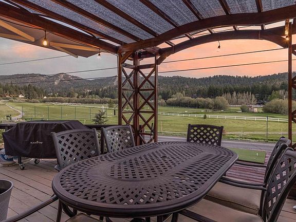 5th image of 42966 Moonridge Rd