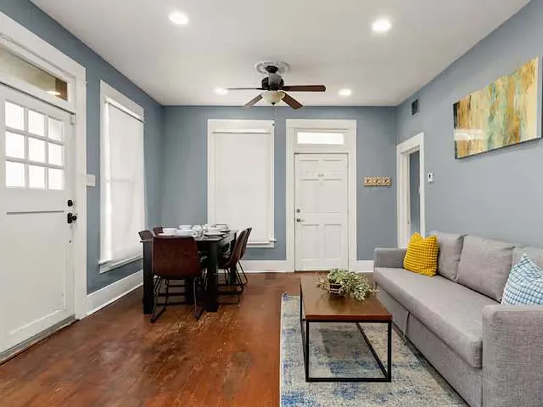 Carolina St — Photo 11