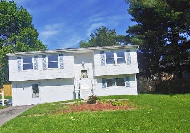 1st image of 8265 Elaine Cir