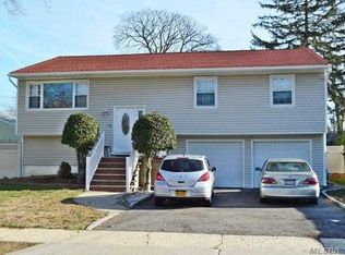 14 Sherman St, Roosevelt, NY 11575