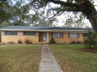 1909 Edgewood Ln, Albany, GA 31707