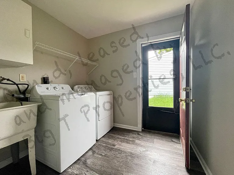 4 Regal Ct — Photo 6