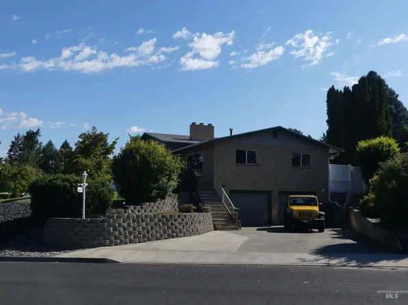 2602 Willow Dr, Lewiston, ID 83501