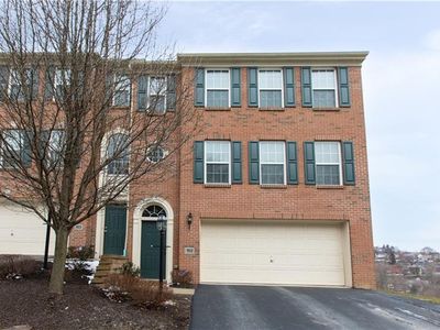 102 Aidan Ct, Brookline, PA, 15226