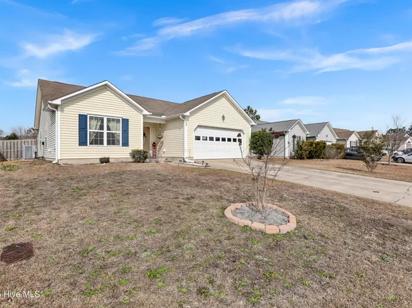 235 Red Carnation Drive, Holly Ridge, NC 28445