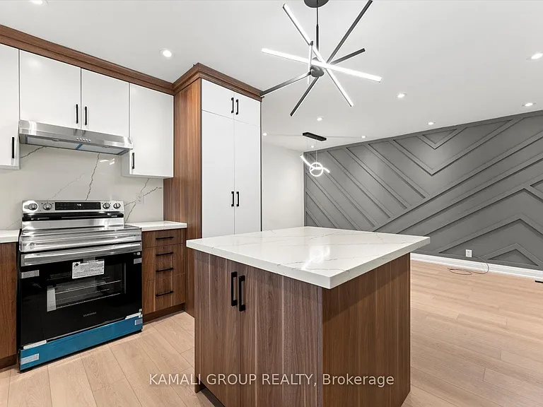 63 Walter Ave #MAIN — Photo 10
