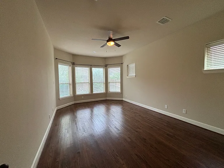 2908 N Umberland Dr — Photo 19