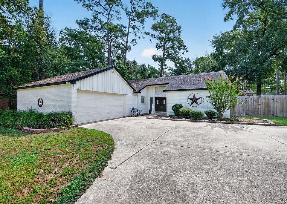 1st image of 14946 Spring Lake Dr