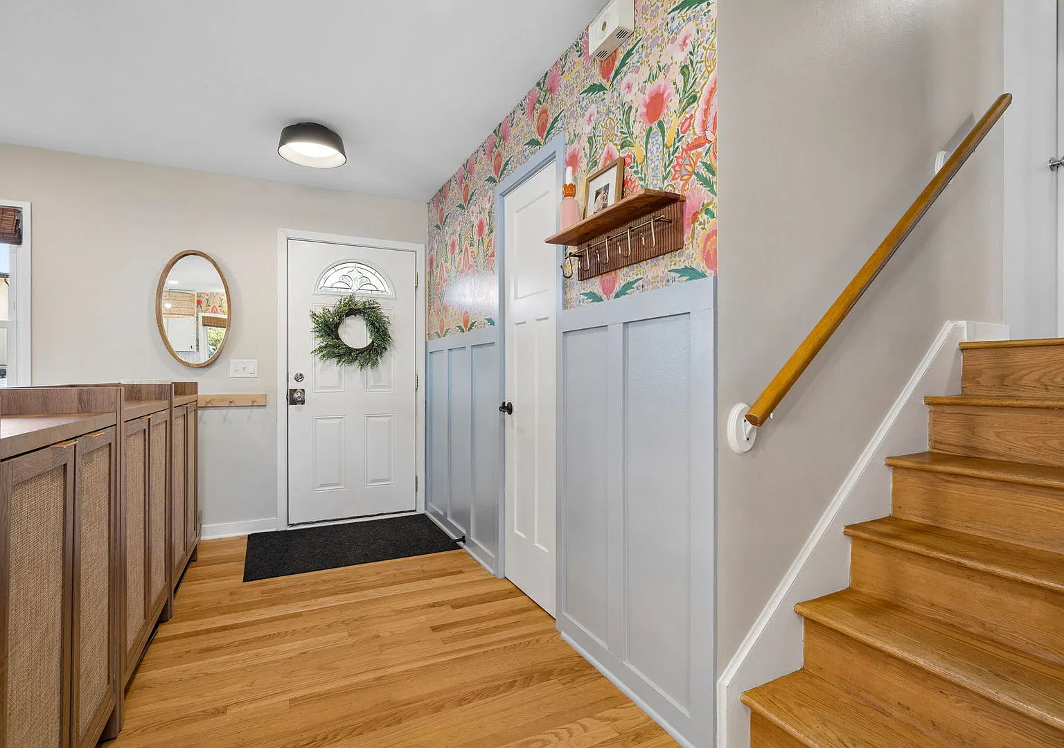 3 bed, 1876 sqft, $3,750 — Photo 3