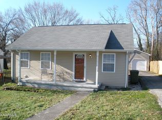 1603 Madison Ave, Maryville, TN 37804