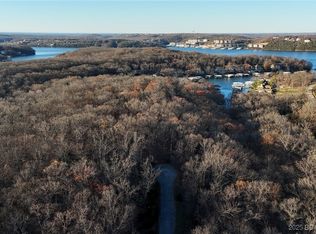 856 Grand Cypress Ct, Sunrise Beach, MO 65079