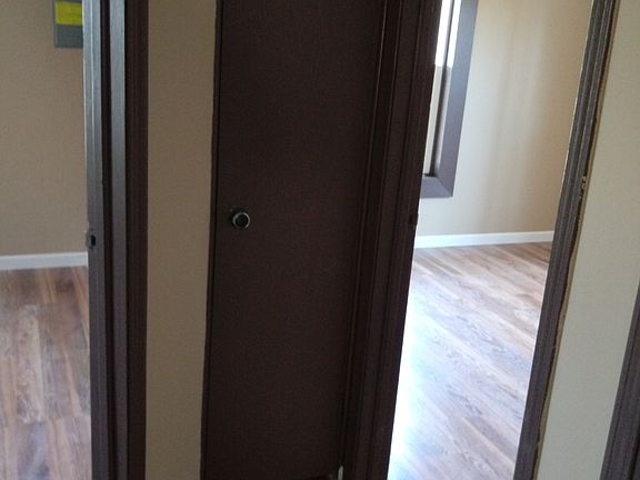 5th image of 1547 Charles Dr