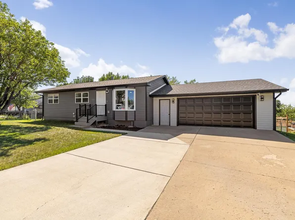 1514 Plateau Ln, Rapid City, SD 57703