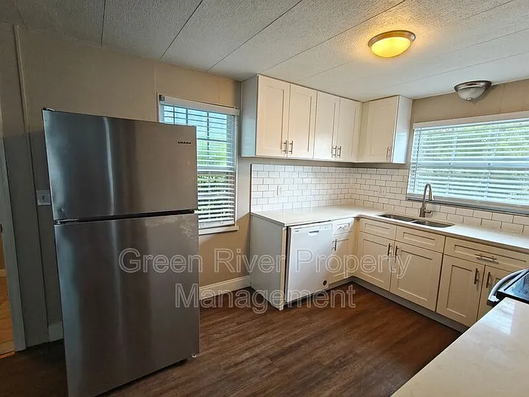 146 Phoenetia Dr — Photo 17