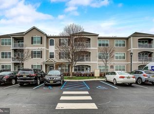 518 Timberlake Dr, Trenton, NJ 08618