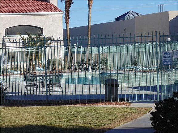 3rd image of 2725 S Nellis Blvd Unit 1179