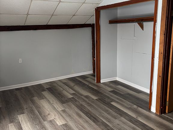 3rd image of 106 Gibson Ln #B