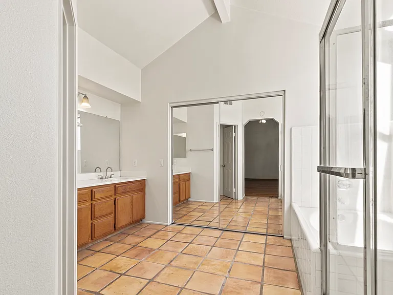 29346 Castle Rd — Photo 14