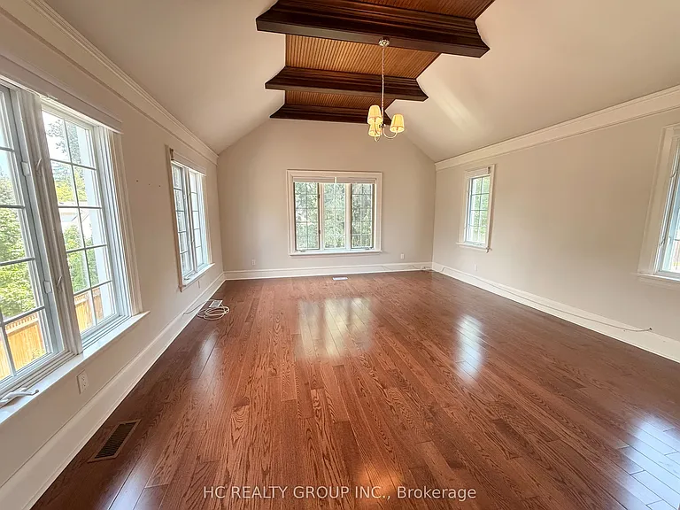 398 Maple Ave — Photo 21