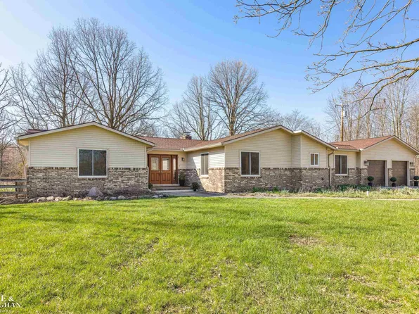 9325 Puttygut Rd, Casco, MI 48064