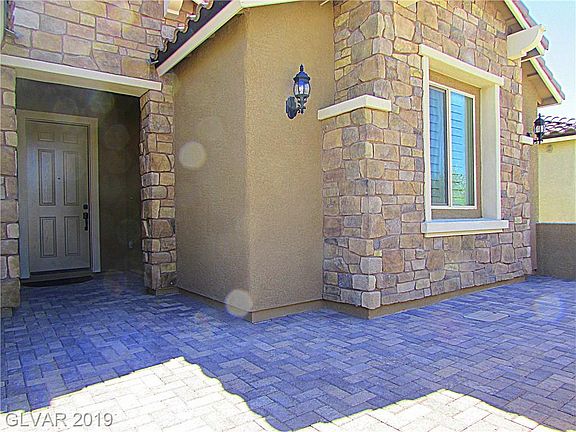 4th image of 8440 Canyon Crevasse St