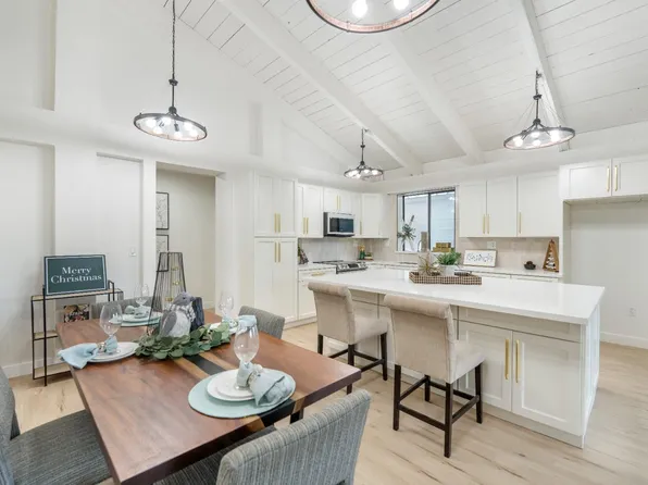 715 Robert Ave, Ripon, CA 95366