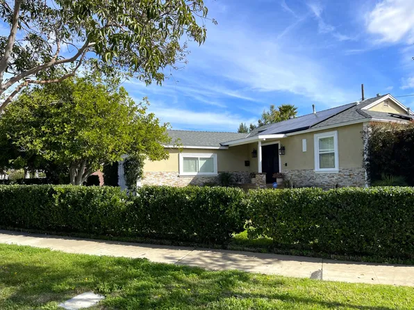 9752 Monogram Ave, North Hills, CA 91343