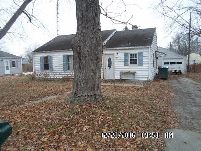 1st image of 3218 S Southwest Dr
