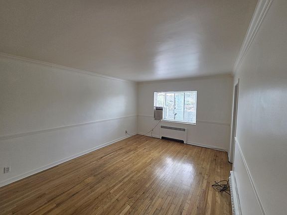 3rd image of 4840 S Atwood Blvd #5
