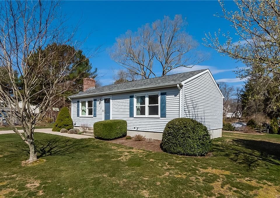 1st image of 15 Jennifer Dr