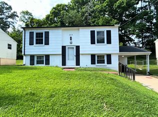 223 Greenwich Cir, Danville, VA 24540