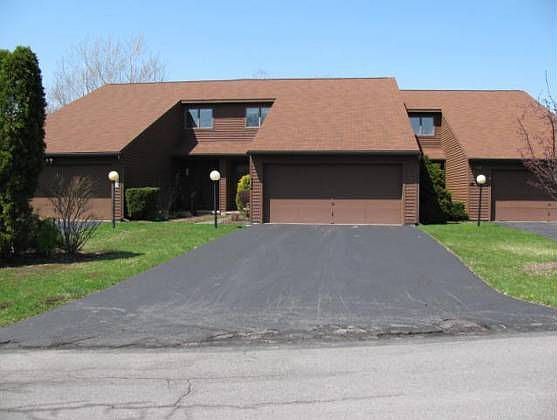 1st image of 4623 Wisteria Cir