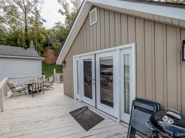 54 Stealth Cove Dr, Roach, MO 65787