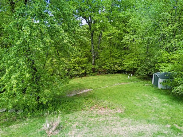 2596 E Rock Creek Rd, Arnold, MO 63010