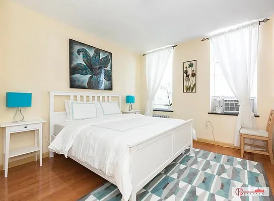 Rented by Cayenne Realty Group | media 6