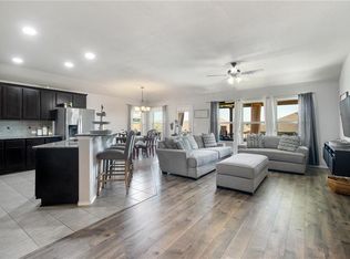 112 Buescher Cv, Hutto, TX 78634