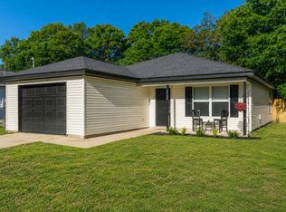 5134 Lake Dr, Crestview, FL 32539