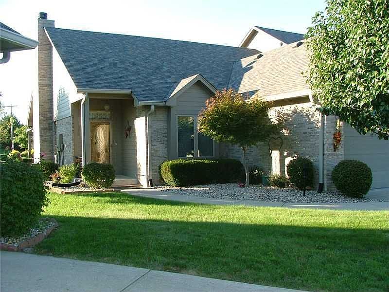 1st image of 782 Stonemill Dr