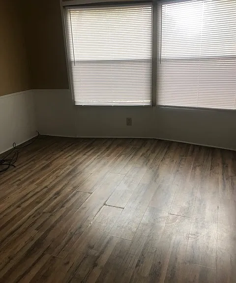 189 Lake Point Dr — Photo 3