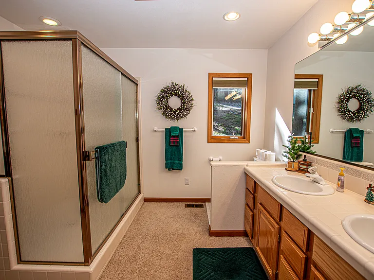 460 John Cain Dr — Photo 17