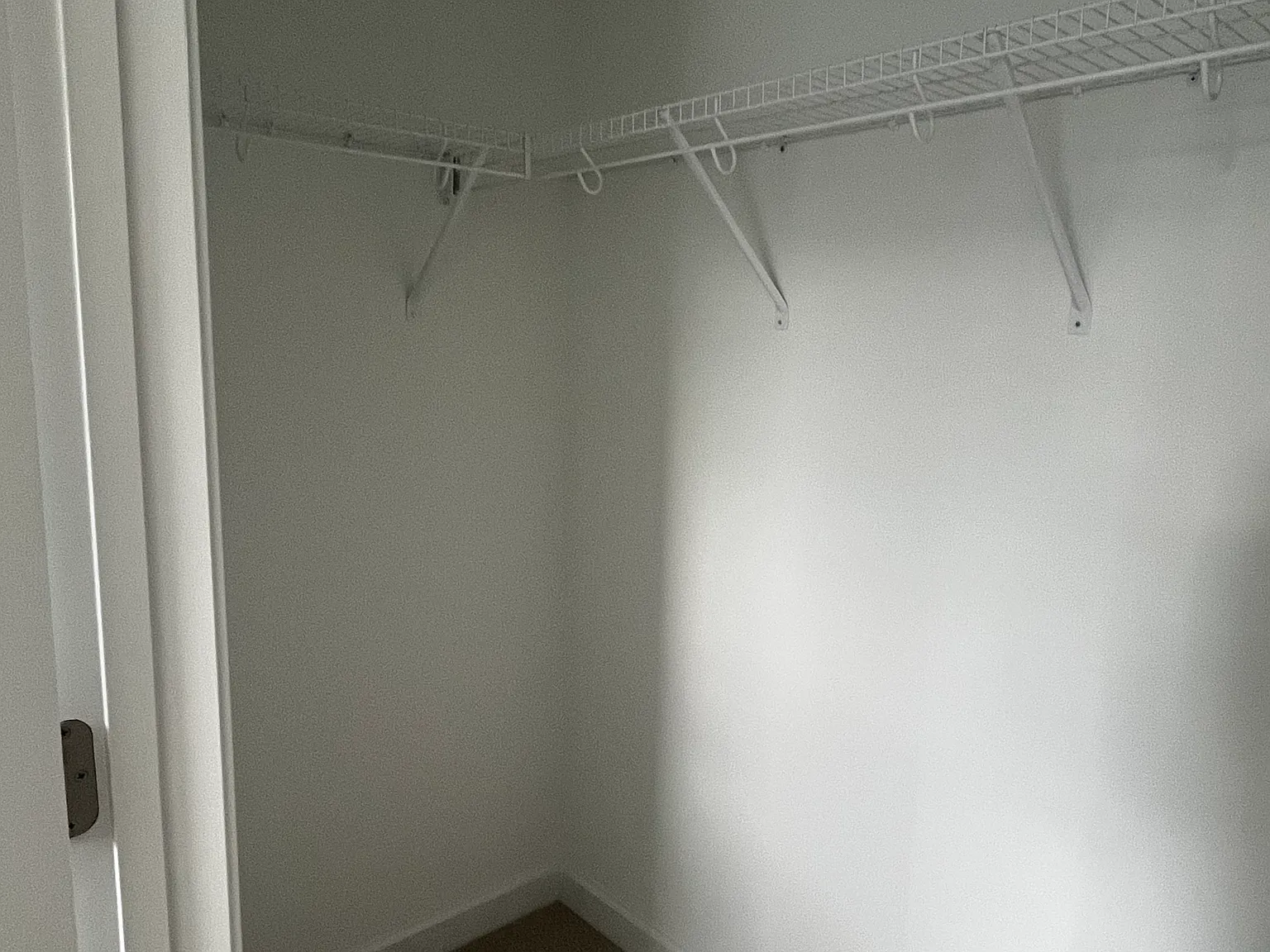 3009 Deptford St — Photo 3