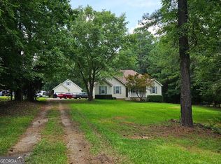 460 Hilo Rd, Fayetteville, GA 30215