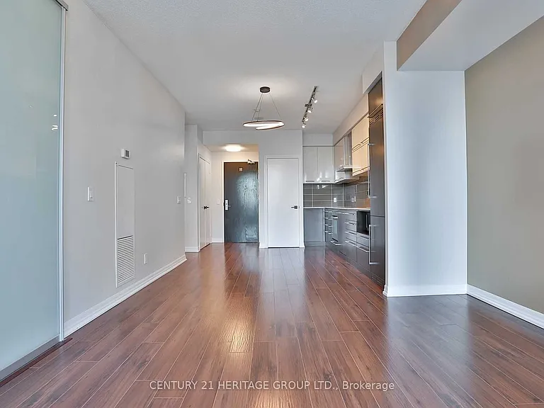 770 Bay St #Penthouse 603 — Photo 18