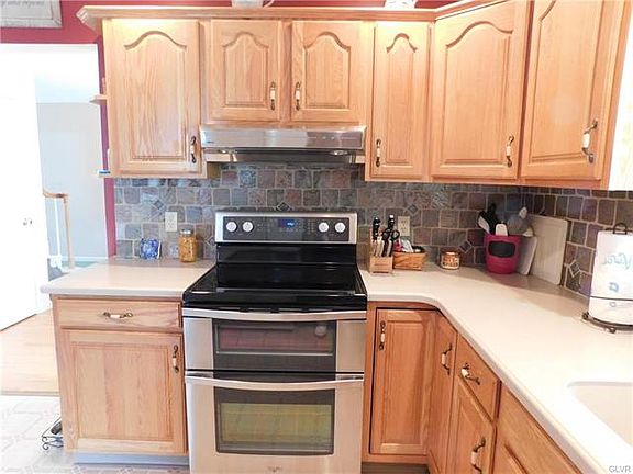 4th image of 1336 Barrington Dr