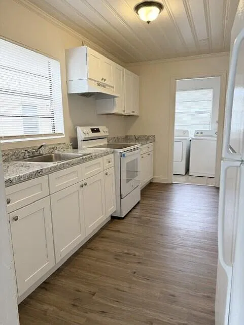 3 bed, 1.5 bath, 1266 sqft, $2,650 — Photo 4