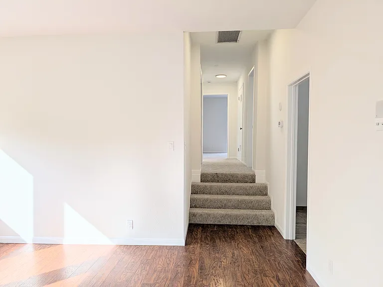 1107 Palm Ave #B — Photo 12