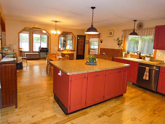 17th image of this home