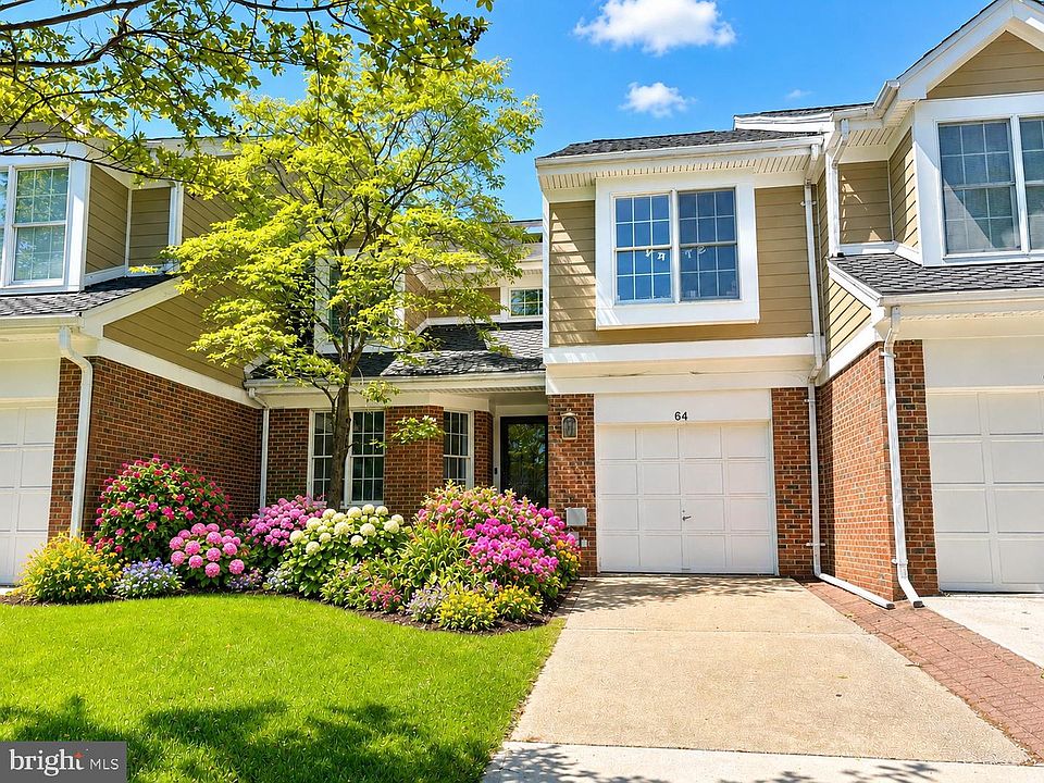 1st image of 64 River Oaks Cir
